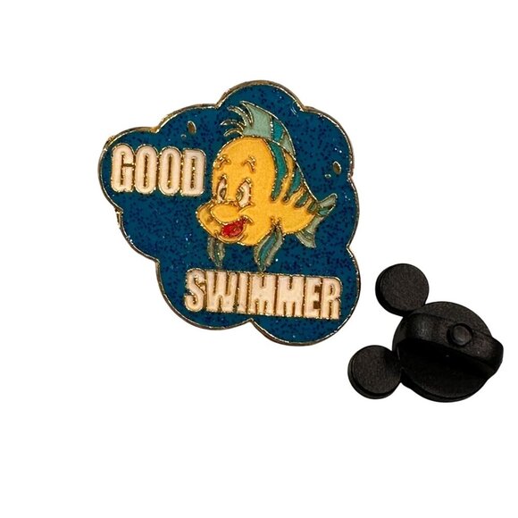 Disney Flounder Fish Trading Pin Little Mermaid Ariel Good Swimmer Lapel Pin - Picture 1 of 7